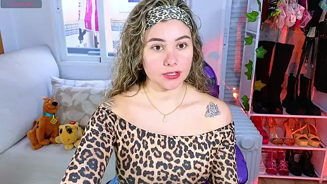 Tawny cox online show from 02/27/25, 01:28