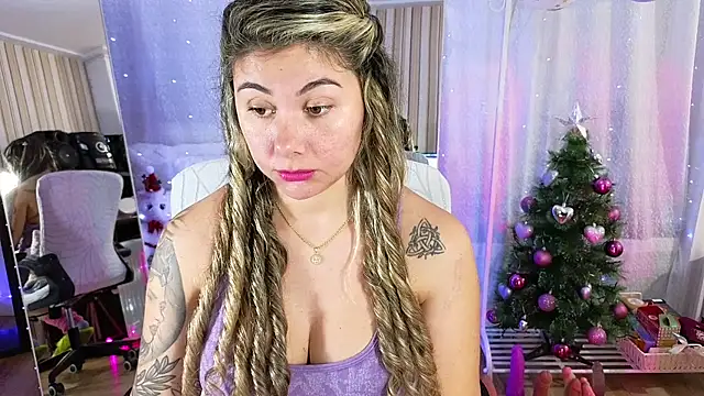 Tawny cox online show from 12/18/25, 10:10