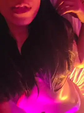 aloneathome online show from 12/19/25, 06:31