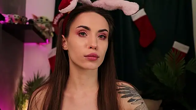 BabyYoda- online show from 12/25/24, 08:07