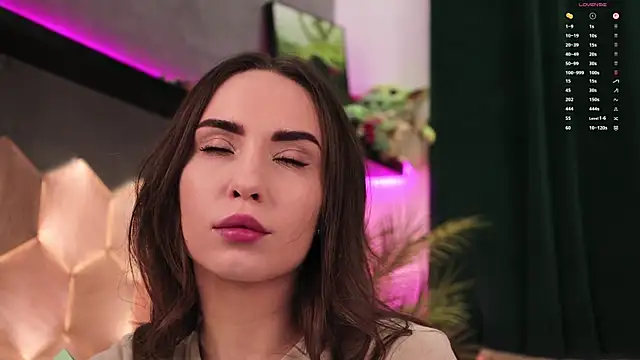 Snapshot of BabyYoda- chatting on 03/10/26, 08:41 BabyYoda- online show from 03/10/26, 08:41