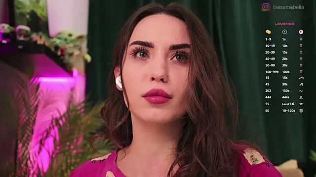 Snapshot of BabyYoda- chatting on 04/07/26, 04:18 BabyYoda- online show from 04/07/26, 04:18