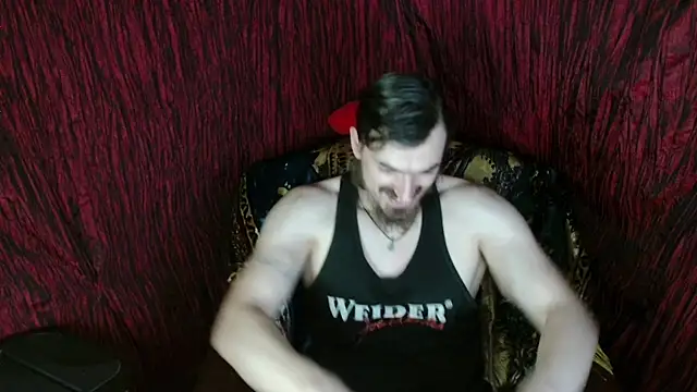 Snapshot of ConanJones chatting on 04/06/26, 07:48 ConanJones online show from 04/06/26, 07:48