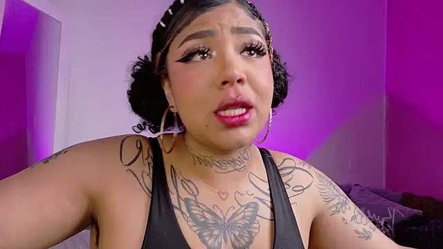 foxxy-lov3 online show from 02/21/26, 12:17