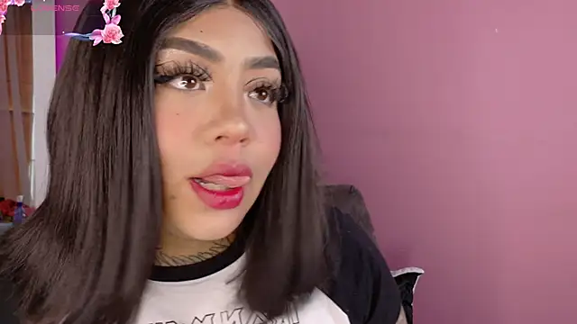 Snapshot of foxxy-lov3 chatting on 04/07/26, 02:39 foxxy-lov3 online show from 04/07/26, 02:39