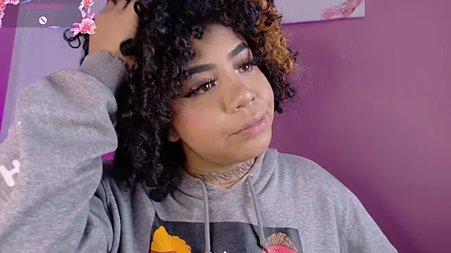 Snapshot of foxxy-lov3 chatting on 04/11/26, 01:59 foxxy-lov3 online show from 04/11/26, 01:59