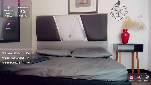 Snapshot of hilary_rodriguez chatting on 02/07/25, 11:03 hilary rodriguez online show from 02/07/25, 11:03