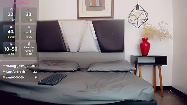 Snapshot of hilary_rodriguez chatting on 02/10/25, 10:40 hilary rodriguez online show from 02/10/25, 10:40