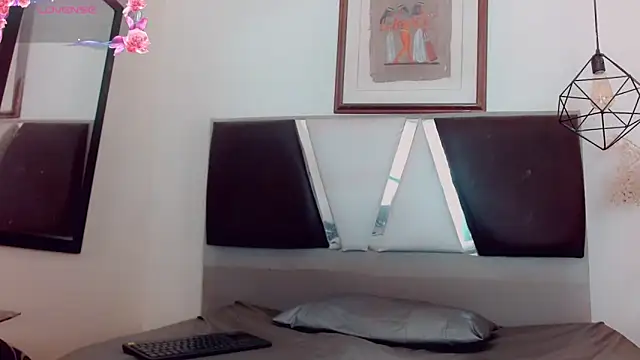 Snapshot of hilary_rodriguez chatting on 03/10/25, 07:07 hilary rodriguez online show from 03/10/25, 07:07