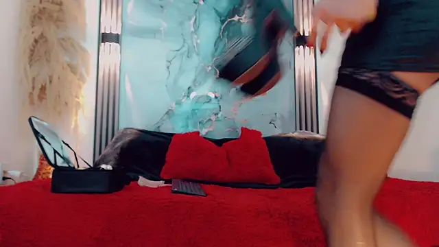 Snapshot of hilary_rodriguez chatting on 09/16/25, 07:15 hilary rodriguez online show from 09/16/25, 07:15