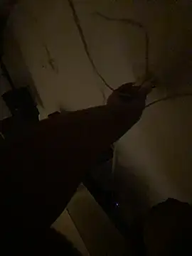 DayanaWood online show from 12/15/25, 01:10