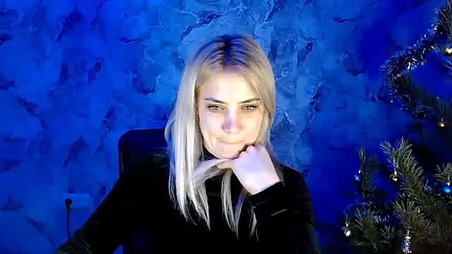 nika gold1 online show from 01/14/25, 10:23