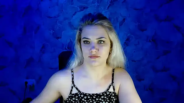 nika gold1 online show from 02/08/25, 06:12