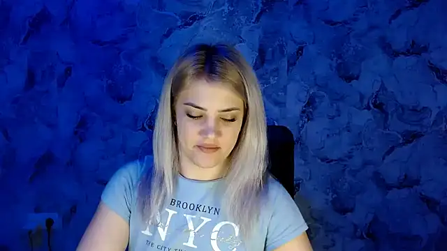 nika gold1 online show from 02/26/25, 04:35