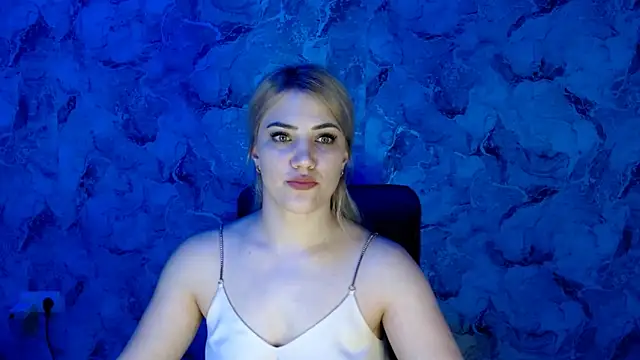 nika gold1 online show from 03/13/25, 07:50