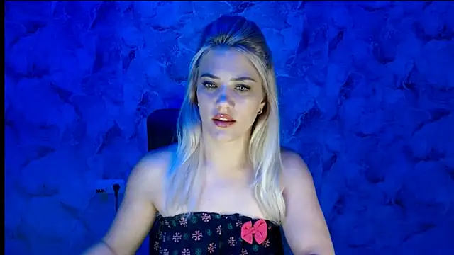 nika gold1 online show from 09/10/25, 10:37