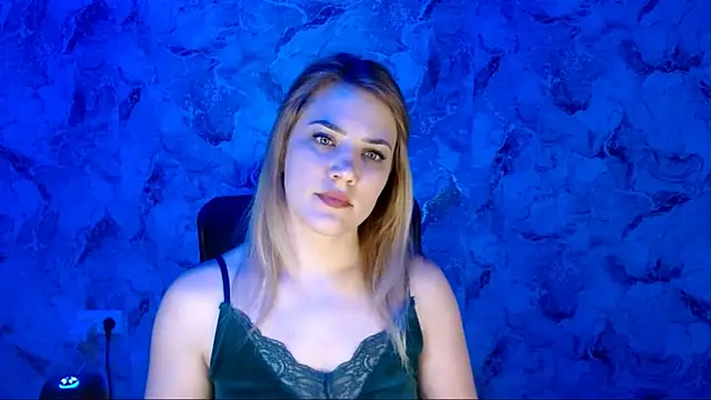 Snapshot of nika_gold1 chatting on 03/12/26, 08:04 nika gold1 online show from 03/12/26, 08:04