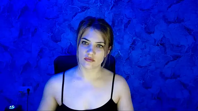 Snapshot of nika_gold1 chatting on 04/13/26, 05:29 nika gold1 online show from 04/13/26, 05:29