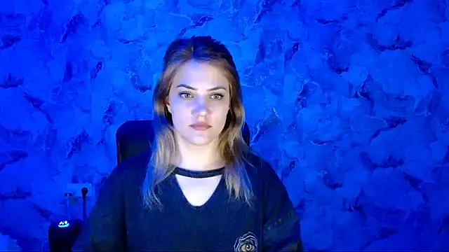 Snapshot of nika_gold1 chatting on 04/28/26, 06:02 nika gold1 online show from 04/28/26, 06:02