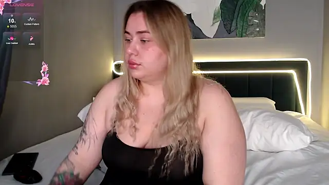 LadySambuca online show from 01/19/26, 06:17