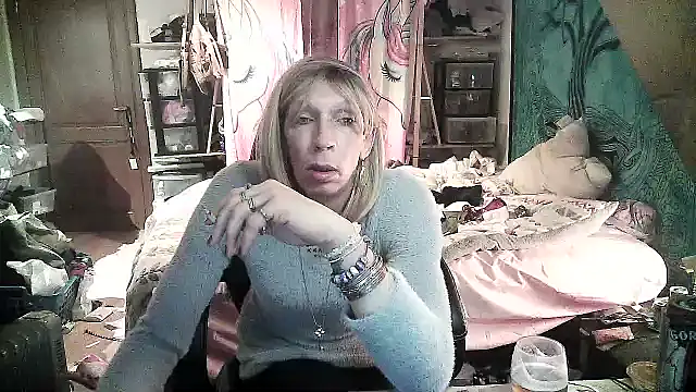 Ombeline1 online show from 01/24/25, 03:54