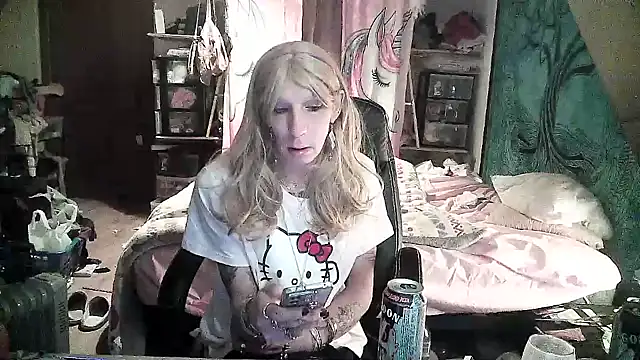 Ombeline1 online show from 01/24/25, 08:22