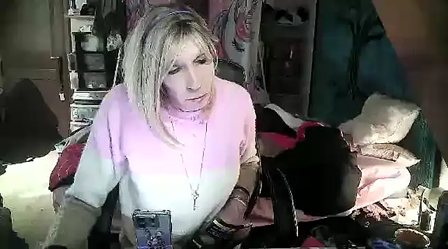 Ombeline1 online show from 01/31/25, 06:57