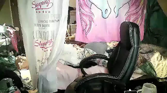 Ombeline1 online show from 02/09/25, 02:40