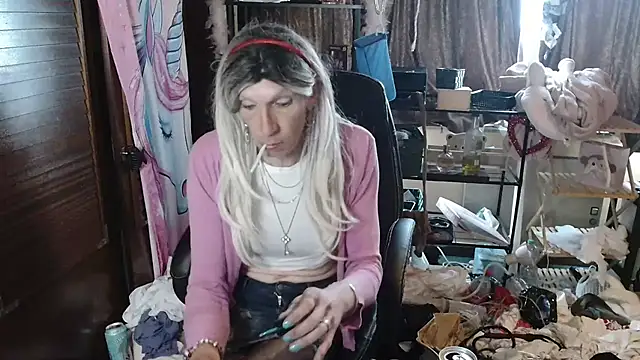 Ombeline1 online show from 09/22/25, 12:07