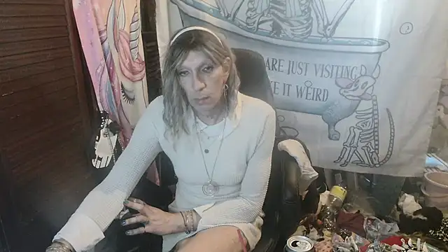 Ombeline1 online show from 03/03/26, 04:13