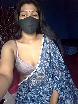 Snapshot of Triha_18 chatting on 03/11/26, 06:58 Triha 18 online show from 03/11/26, 06:58