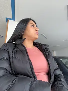 Juana19 online show from 10/23/25, 02:27