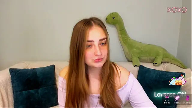 Snapshot of MilliStrii chatting on 05/14/26, 01:23 MilliStrii online show from 05/14/26, 01:23
