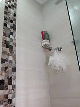 Snapshot of Lia_Hurley chatting on 03/29/26, 05:02 Lia Hurley online show from 03/29/26, 05:02