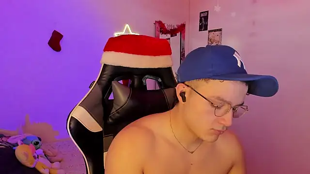 AustinSummerr online show from 12/09/24, 01:24