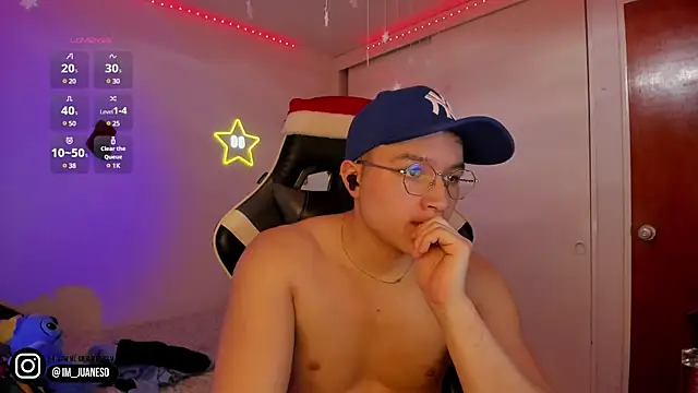 AustinSummerr online show from 12/10/24, 05:22