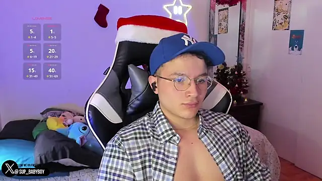 AustinSummerr online show from 12/12/24, 04:43