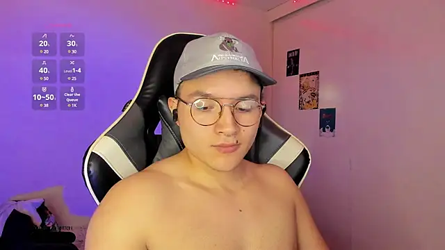 AustinSummerr online show from 01/11/25, 03:42