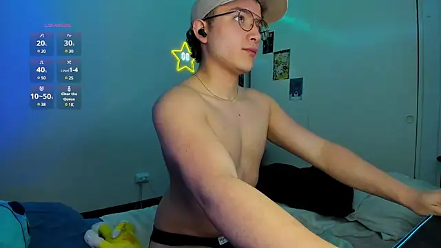 AustinSummerr online show from 01/18/25, 03:59