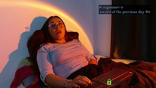 Hot Candy  online show from 10/20/25, 04:13