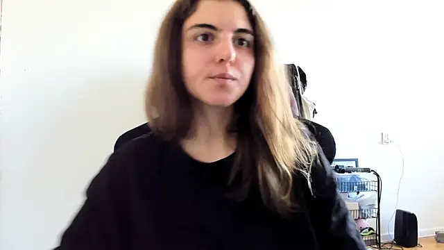 Snapshot of emmamurrr chatting on 09/12/25, 06:24 emmamurrr online show from 09/12/25, 06:24