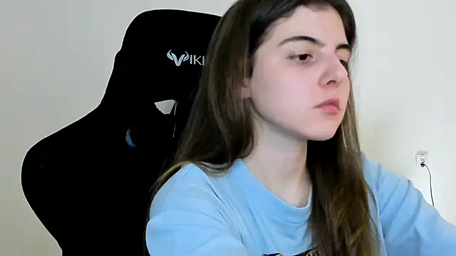 emmamurrr online show from 01/14/26, 02:01