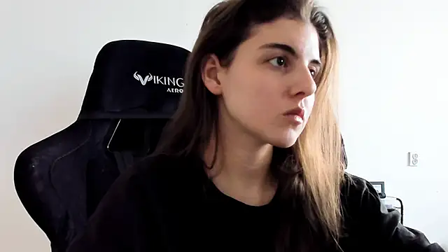 emmamurrr online show from 02/12/26, 10:43