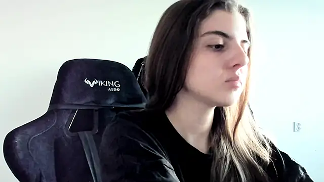 emmamurrr online show from 04/02/26, 04:37