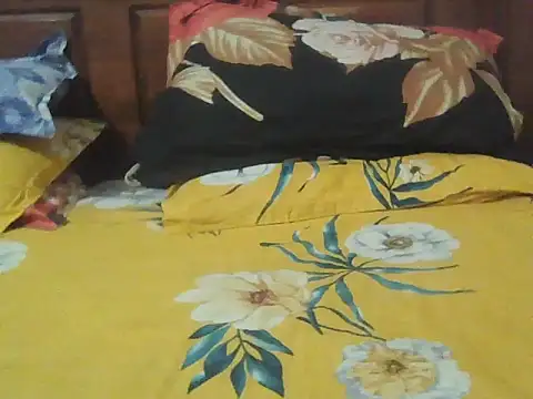 Snapshot of Nuttysub chatting on 12/01/25, 01:54 Nuttysub online show from 12/01/25, 01:54