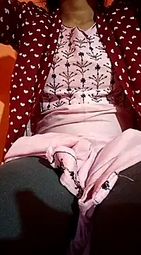 Snapshot of Mangla_Bhabhi chatting on 01/06/25, 02:37 Mangla Bhabhi online show from 01/06/25, 02:37