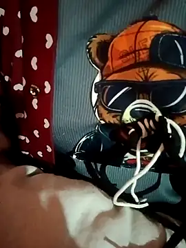 Snapshot of Mangla_Bhabhi chatting on 01/16/25, 01:16 Mangla Bhabhi online show from 01/16/25, 01:16