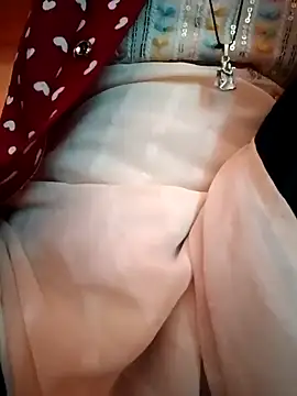 Snapshot of Mangla_Bhabhi chatting on 03/11/25, 08:20 Mangla Bhabhi online show from 03/11/25, 08:20