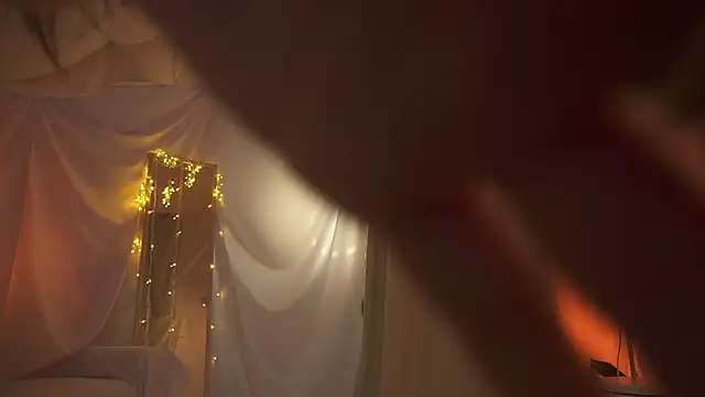 Snapshot of arizonasunrise chatting on 01/15/25, 01:45 arizonasunrise online show from 01/15/25, 01:45