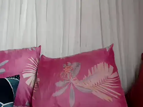 Freakyassnwildx online show from 02/25/25, 01:06